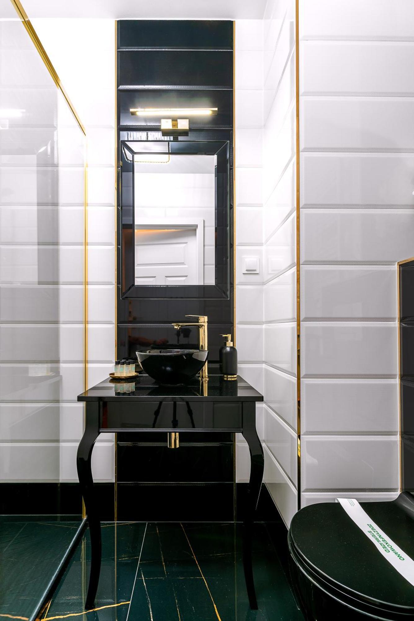 Apartament Versace Ksiecia Witolda فروتسواف المظهر الخارجي الصورة